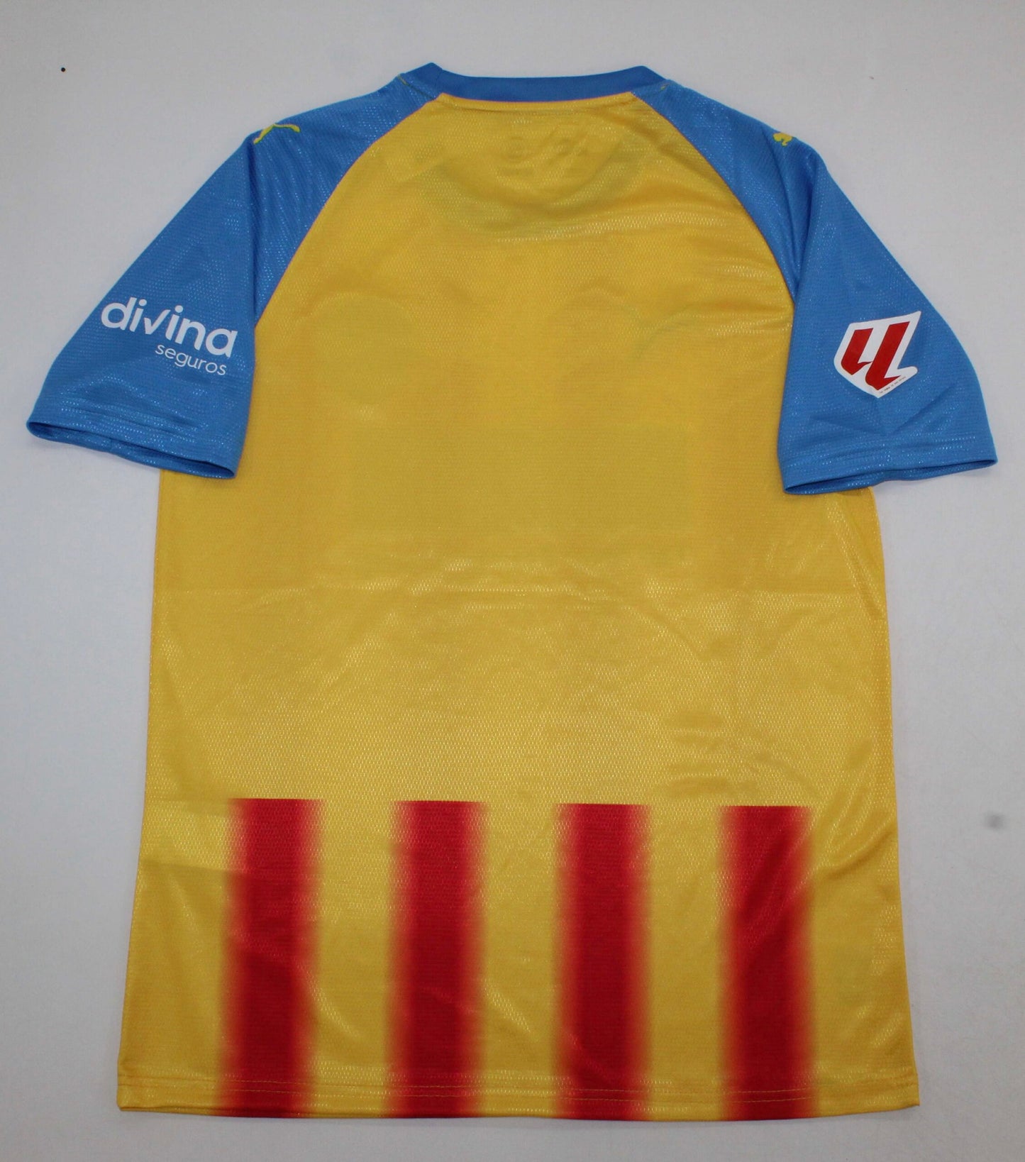 Tercera Equipación Valencia 25-26